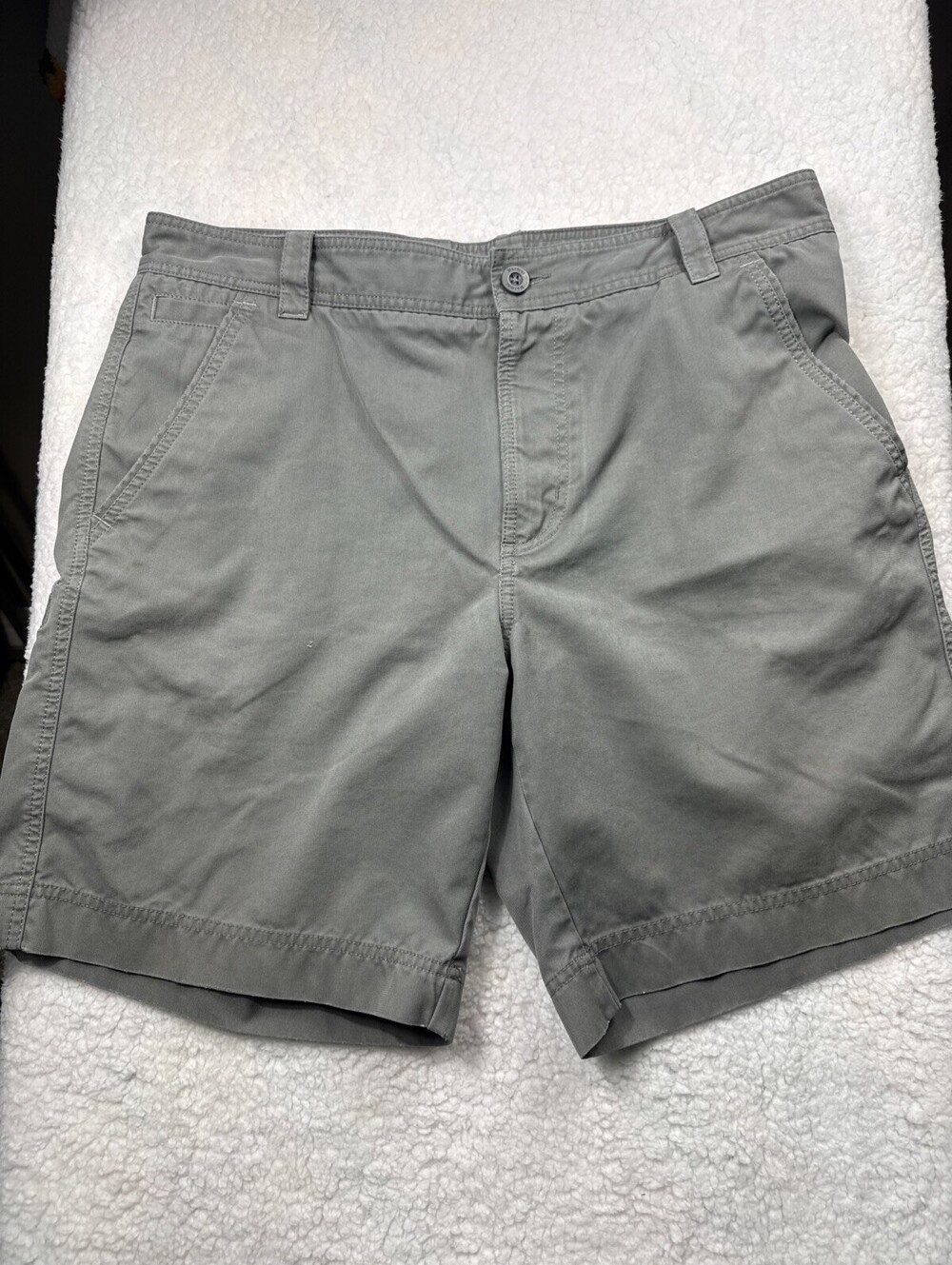 Marmot Men Shorts 36 Gray Canvas Flat Front Casual Hiking Outdoor 5 Pocket NICE